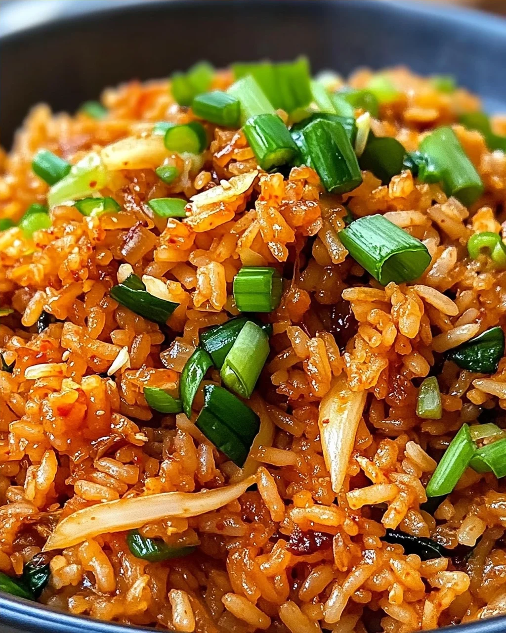 Kimchi gebratener Reis: Schnelles und köstliches Rezept