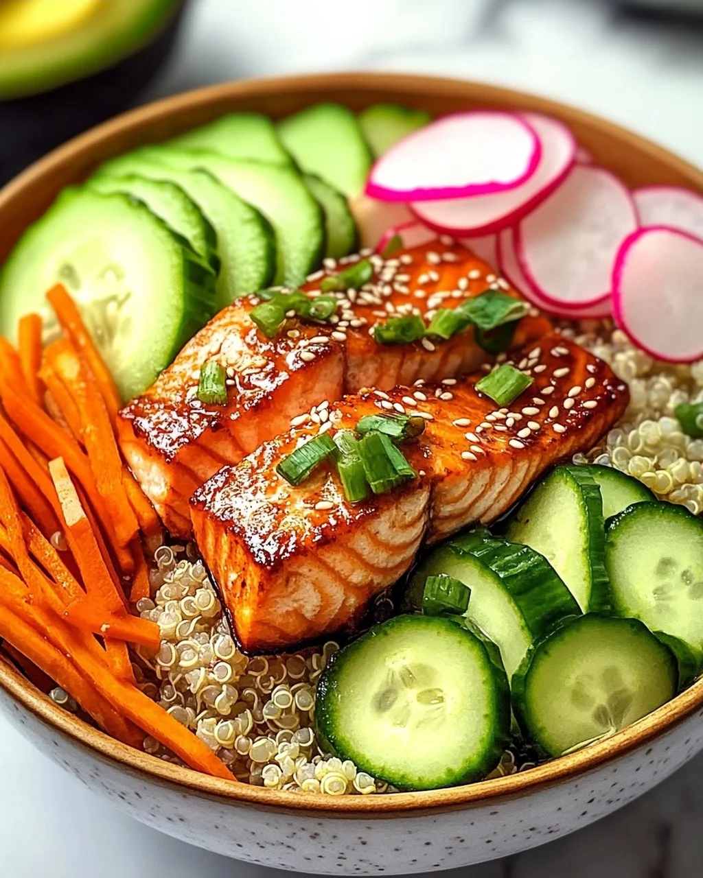 Miso Lachs Buddha Schalen für gesunde Genießer